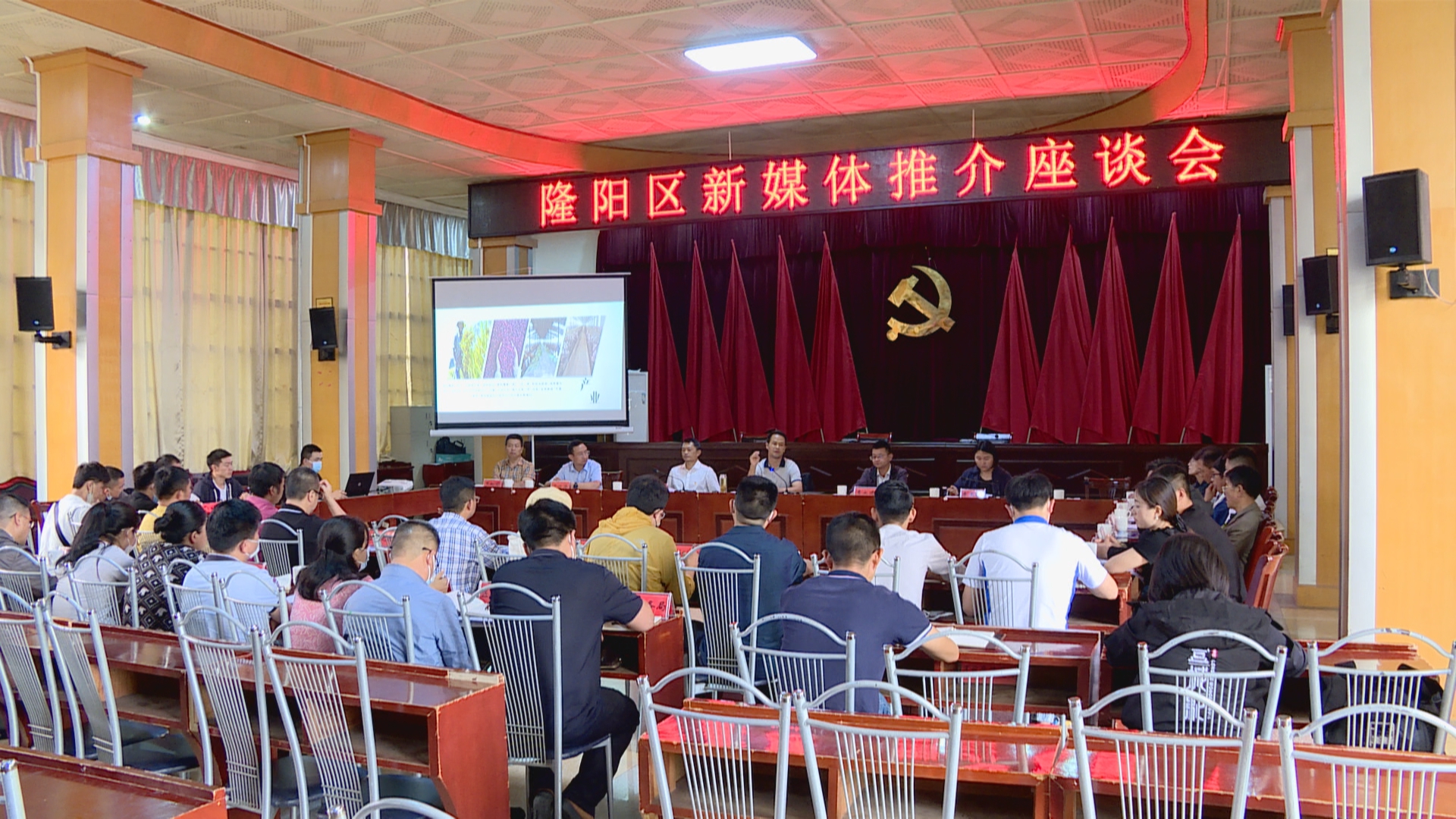 DOUYIN.jpg DOUYIN.jpg